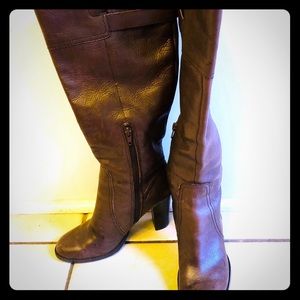 Nine West knee high boots - size 7